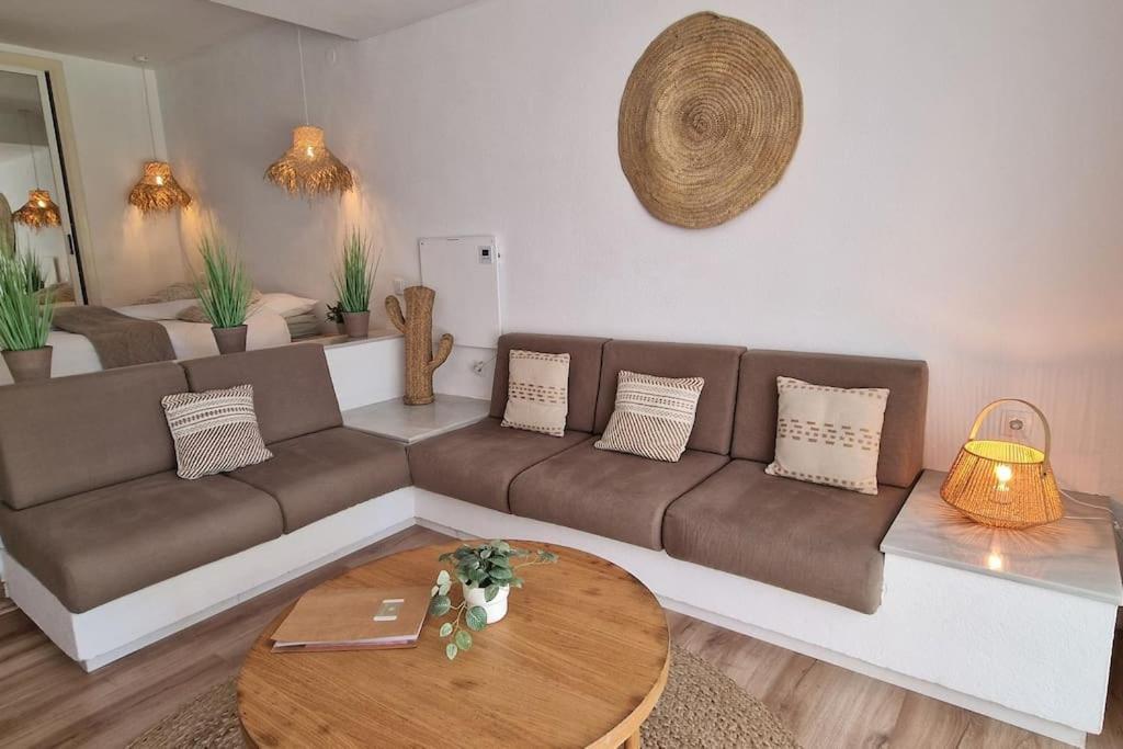 Luxe Studio Met Ruim Terras, Vlak Aan Zee! Sitio de Calahonda Eksteriør bilde